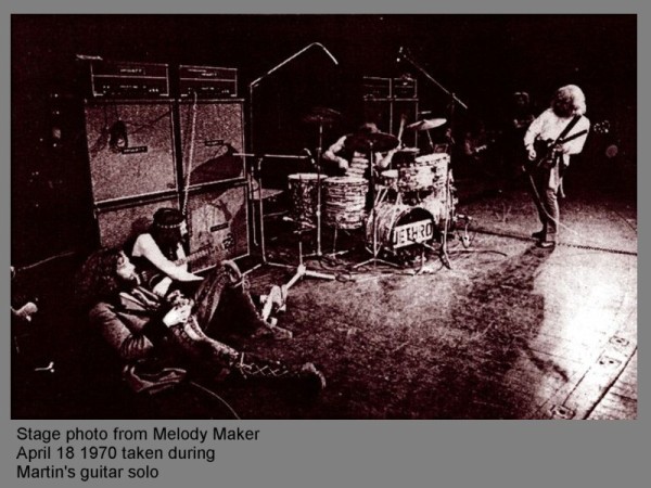 MELODY MAKER PHOTO
