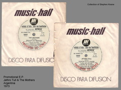 ARGENTINE PROMO 45 LIVING IN THE PAST