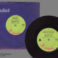 NEW ZEALAND LIVING IN THE PAST / REQUIEM 45