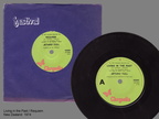 NEW ZEALAND LIVING IN THE PAST / REQUIEM 45