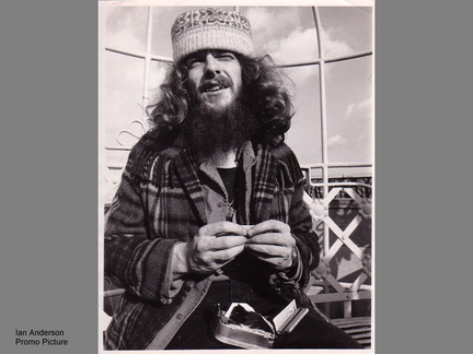 PUBLICITY SHOT